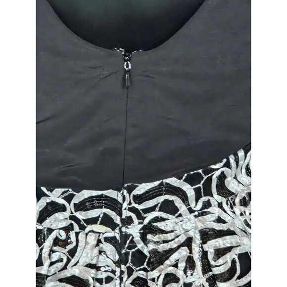 Black/White 3D Applique Cocktail Dress - R&M Richards - Picture 10 of 11